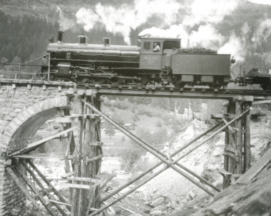 Bauzug unterhalb von Tavanasa Sept. 1927