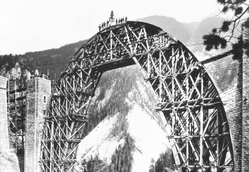 Bau des Wiesnerviaduktes